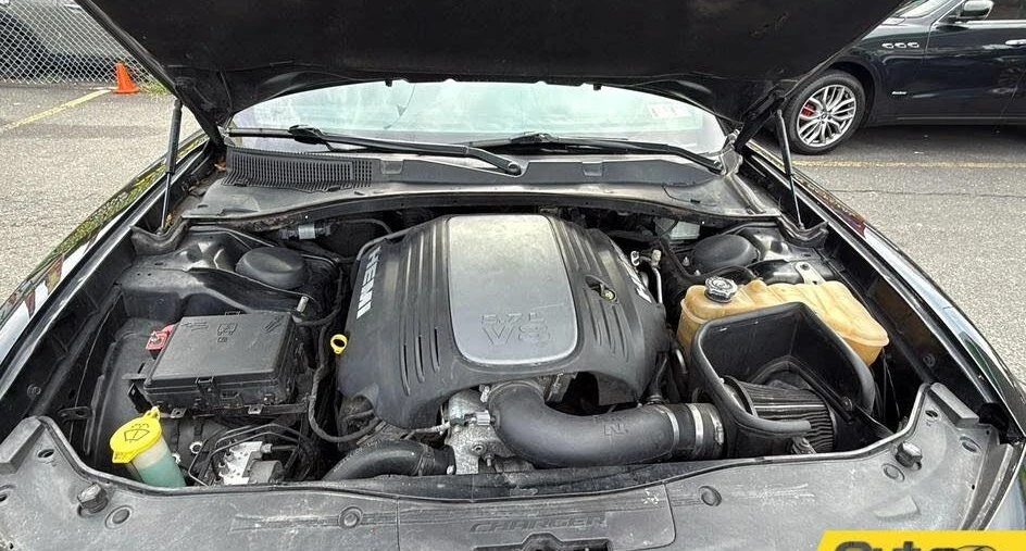 2017 Dodge Charger 7th Gen - Image 9 of 17