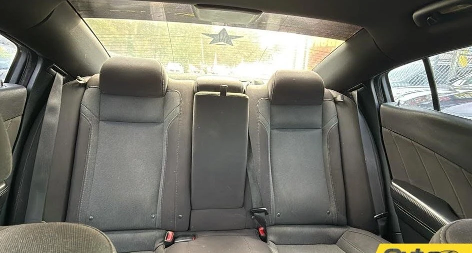 2017 Dodge Charger 7th Gen - Image 15 of 17