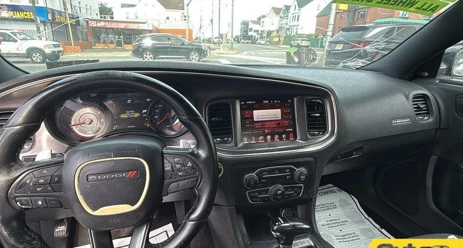 2017 Dodge Charger 7th Gen - Image 16 of 17