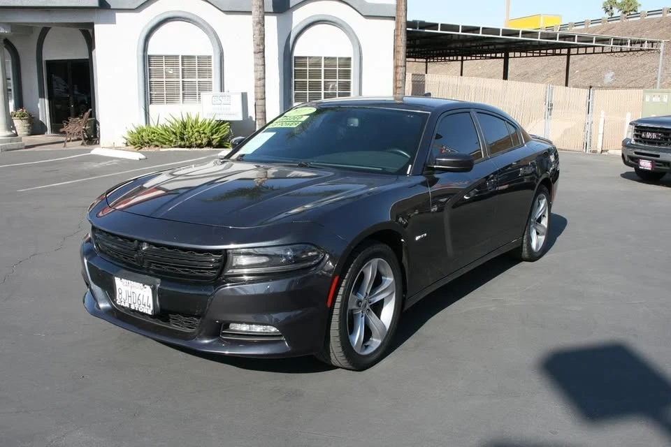 2017 Dodge Charger 7th Gen - Image 9 of 13