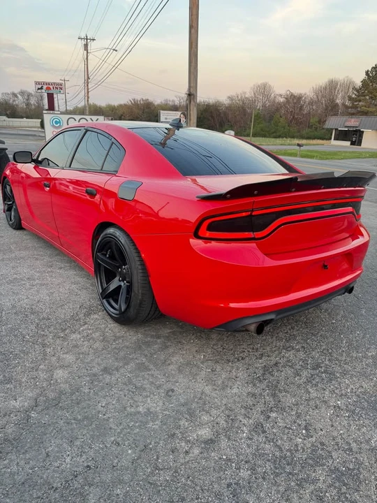 2017 Dodge Charger 7th Gen - Image 4 of 14