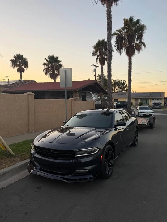 2017 Dodge Charger 7th Gen - Image 2 of 7