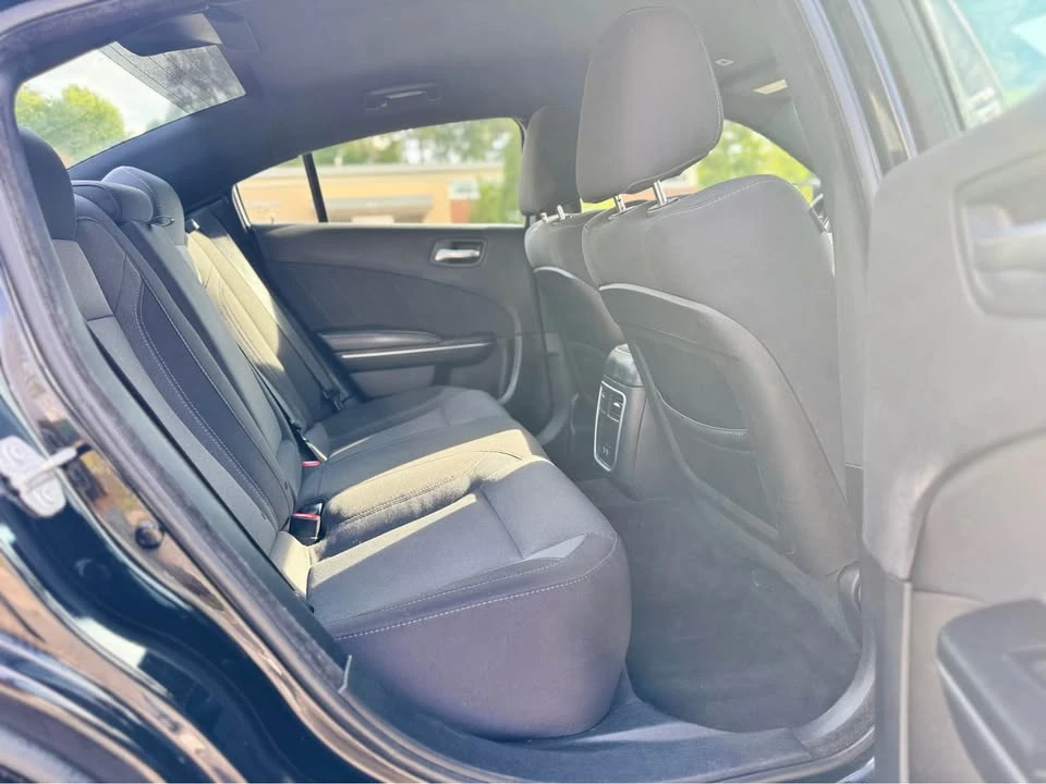 2017 Dodge Charger 7th Gen - Image 16 of 20