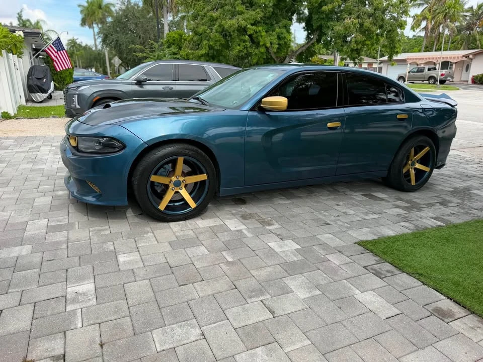 2017 Dodge Charger 7th Gen - Image 3 of 12