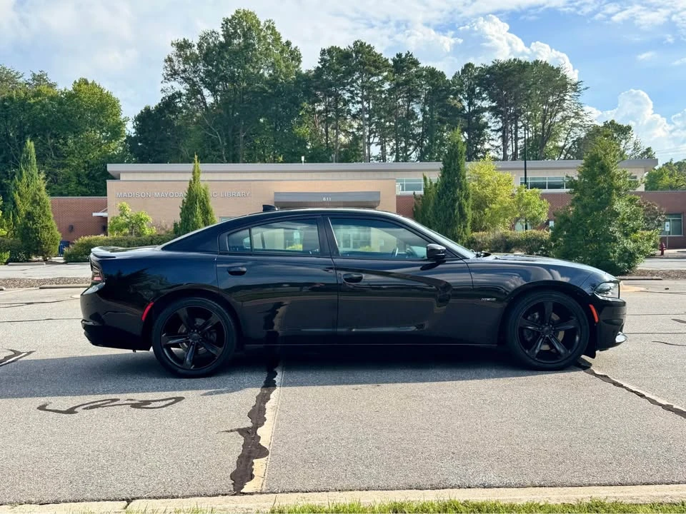 2017 Dodge Charger 7th Gen - Image 9 of 20