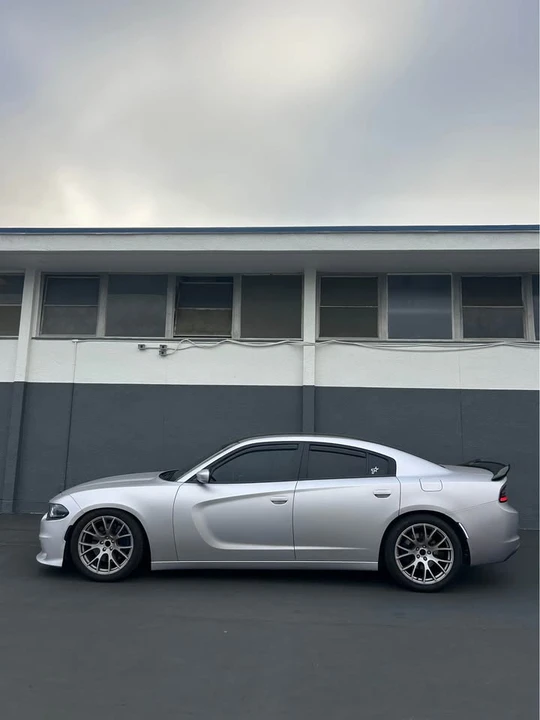 2017 Dodge Charger 7th Gen - Image 3 of 7