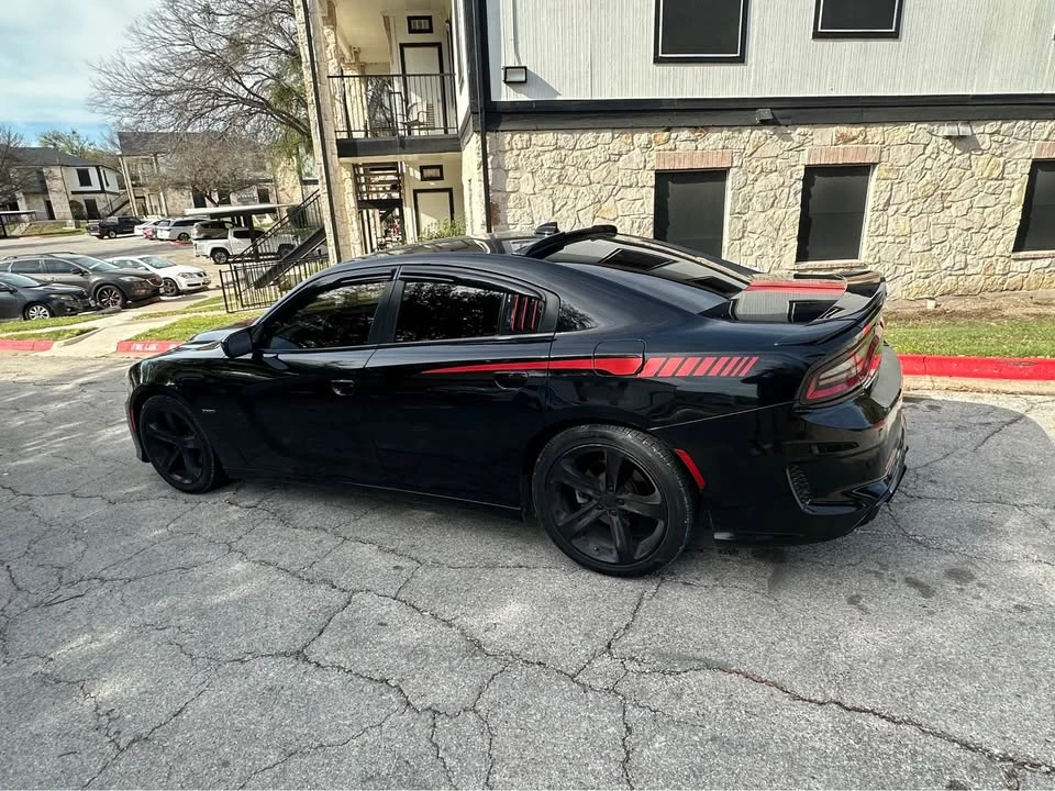 2017 Dodge Charger 7th Gen - Image 9 of 16