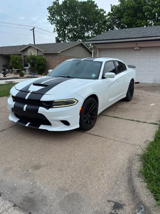 2017 Dodge Charger 7th Gen - Image 8 of 12