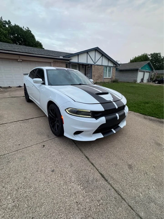 2017 Dodge Charger 7th Gen - Image 9 of 12