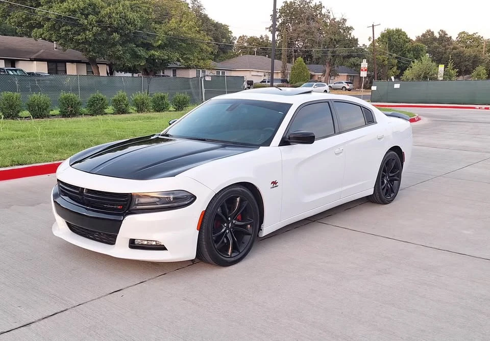 2017 Dodge Charger 7th Gen - Image 9 of 19