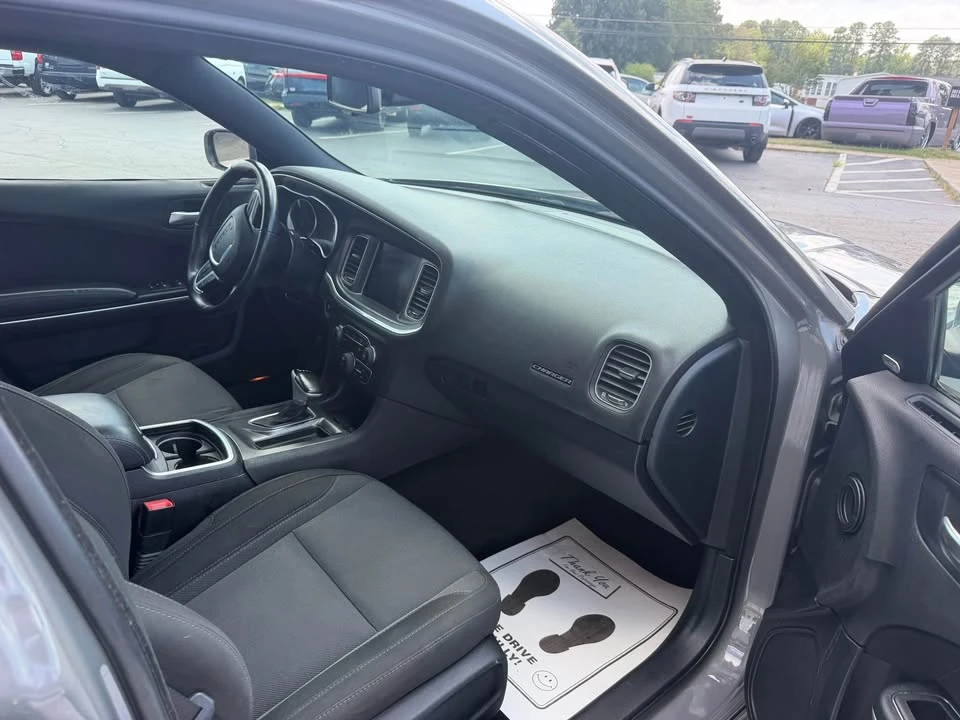 2017 Dodge Charger 7th Gen - Image 9 of 9