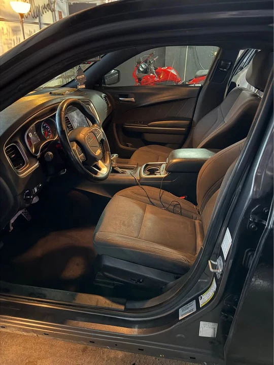 2017 Dodge Charger 7th Gen - Image 10 of 19