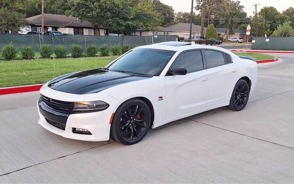 2017 Dodge Charger 7th Gen - Image 13 of 19