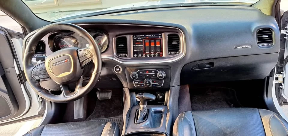2017 Dodge Charger 7th Gen - Image 8 of 19