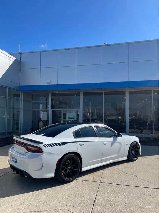 2017 Dodge Charger SRT & 392 7th Gen - Image 7 of 10