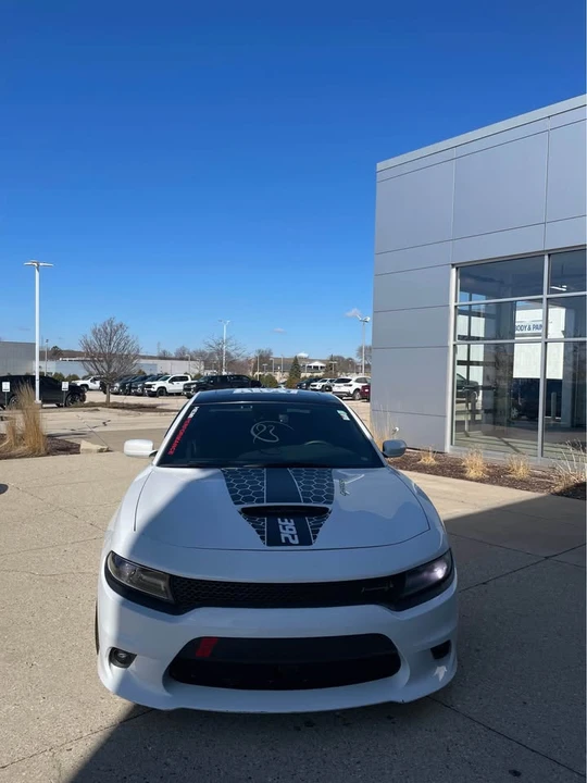 2017 Dodge Charger SRT & 392 7th Gen - Image 3 of 10