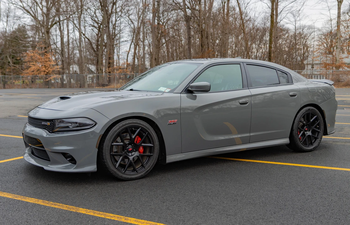 2017 Dodge Charger SRT & 392 7th Gen - Image 9 of 31