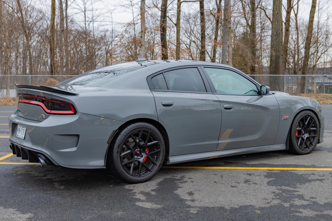 2017 Dodge Charger SRT & 392 7th Gen - Image 4 of 31