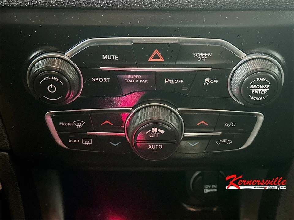 2017 Dodge Charger SRT & 392 7th Gen - Image 18 of 21