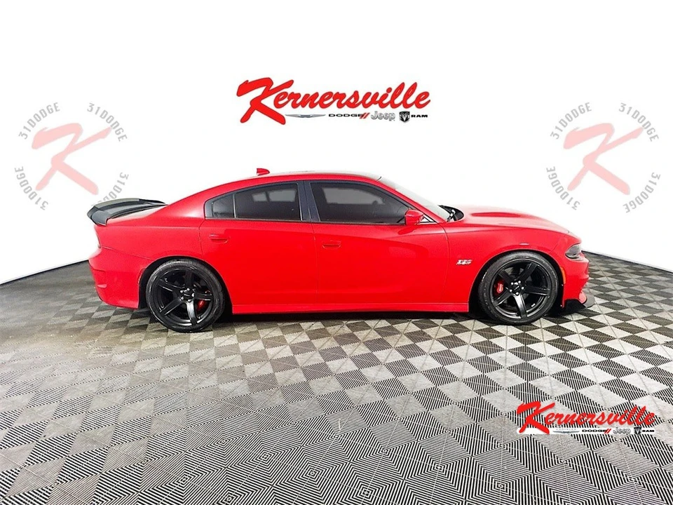 2017 Dodge Charger SRT & 392 7th Gen - Image 8 of 21