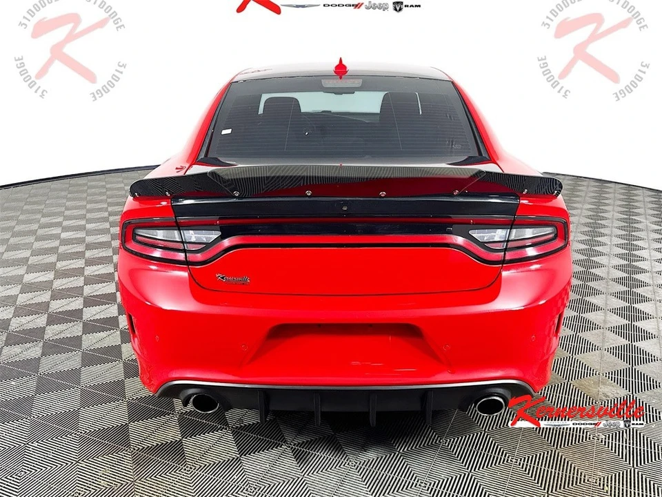 2017 Dodge Charger SRT & 392 7th Gen - Image 6 of 21