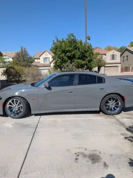 2017 Dodge Charger R/T Scat Pack 392