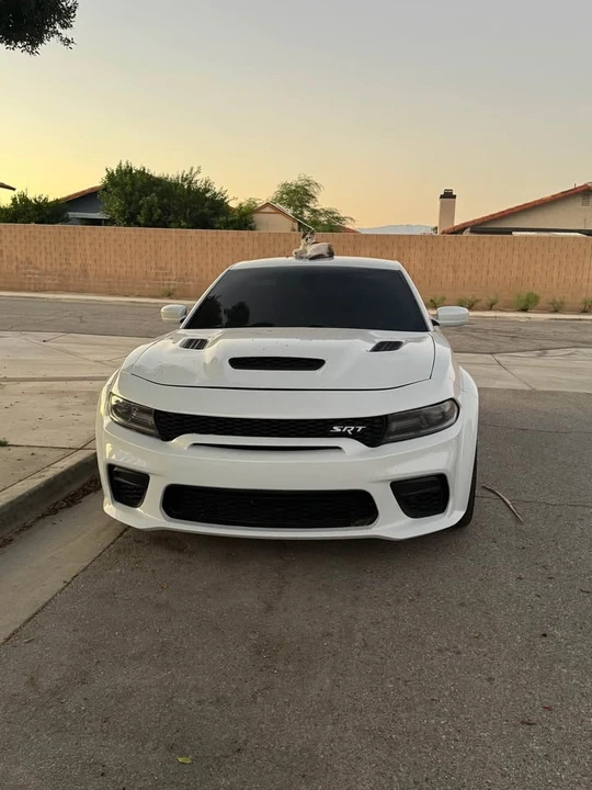 2017 Dodge Charger SRT & 392 7th Gen - Image 5 of 5