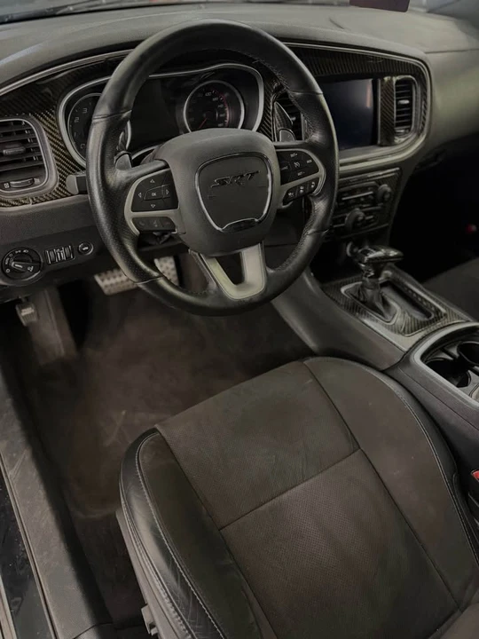 2017 Dodge Charger SRT & 392 7th Gen - Image 5 of 8