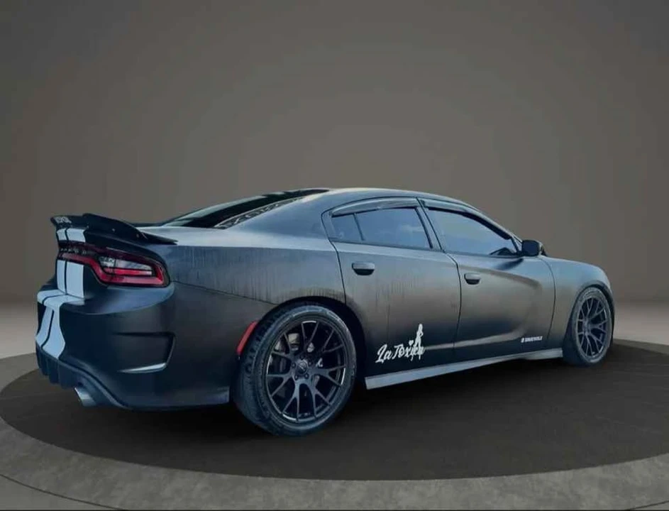 2017 Dodge Charger SRT & 392 7th Gen - Image 6 of 6