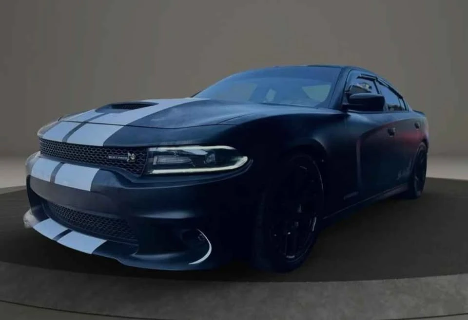 2017 Dodge Charger SRT & 392 7th Gen - Image 2 of 6