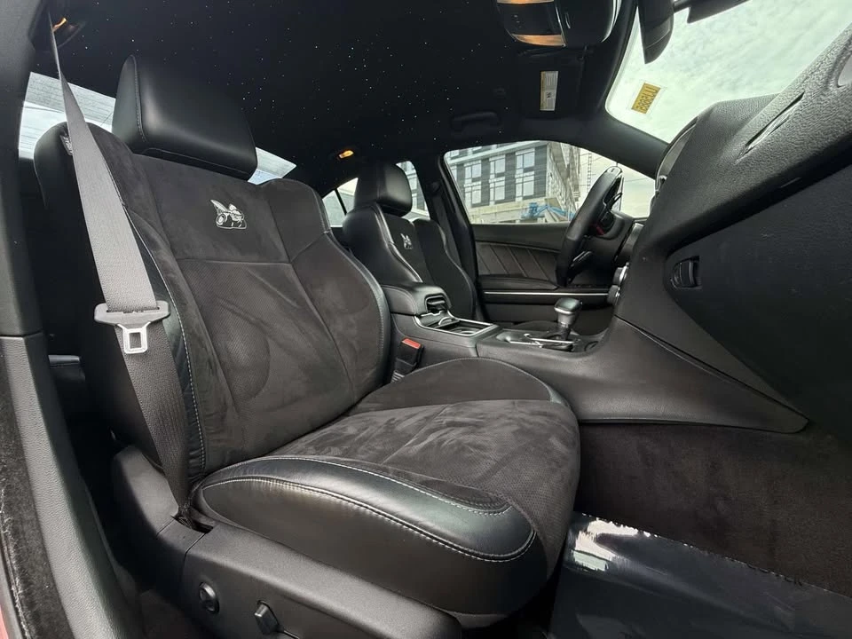 2017 Dodge Charger - Image 8 of 17