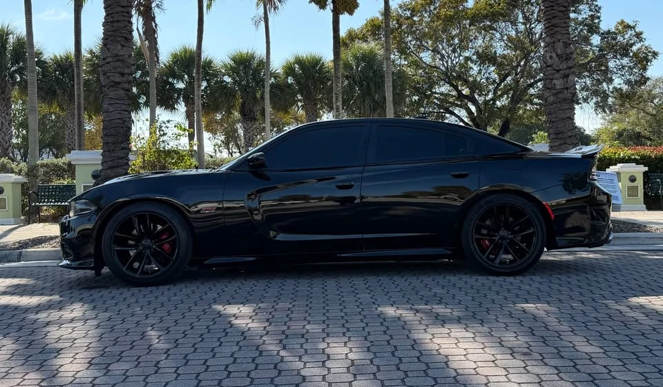 2017 Dodge Charger SRT & 392 7th Gen - Image 7 of 20