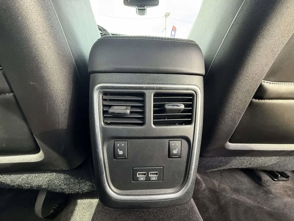 2017 Dodge Charger - Image 15 of 17