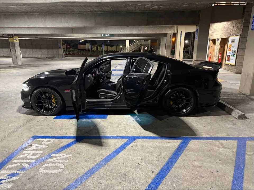 2017 Dodge Charger SRT & 392 7th Gen - Image 3 of 10