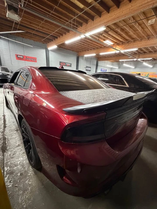 2017 Dodge Charger SRT & 392 7th Gen - Image 8 of 9