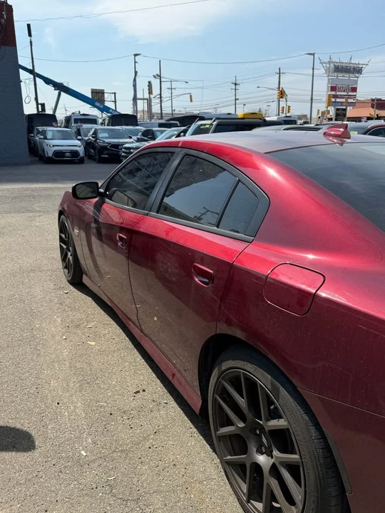 2017 Dodge Charger SRT & 392 7th Gen - Image 6 of 7