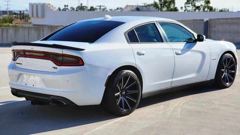 2017 Dodge Charger 7th Gen - Image 2 of 7
