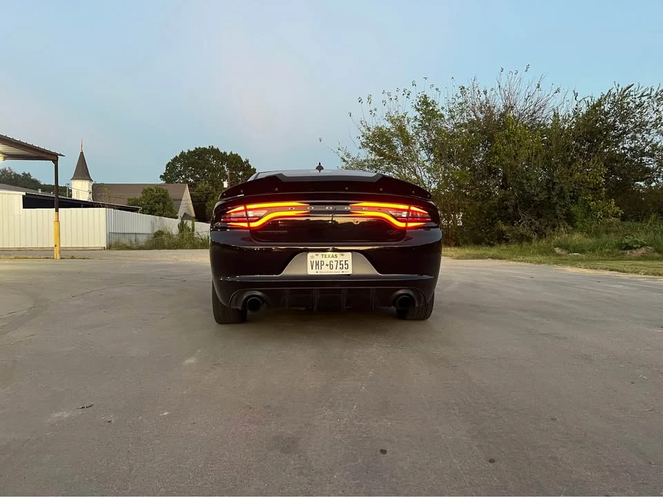 2017 Dodge Charger 7th Gen - Image 4 of 10