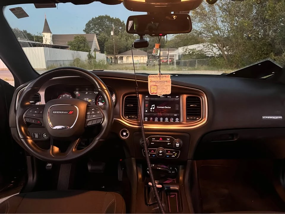 2017 Dodge Charger 7th Gen - Image 9 of 10