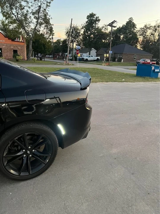 2017 Dodge Charger 7th Gen - Image 5 of 10