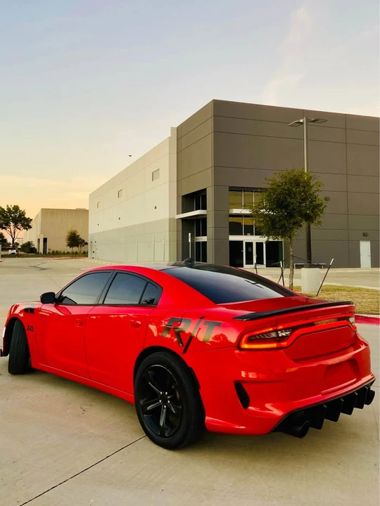 2017 Dodge Charger 7th Gen - Image 8 of 10
