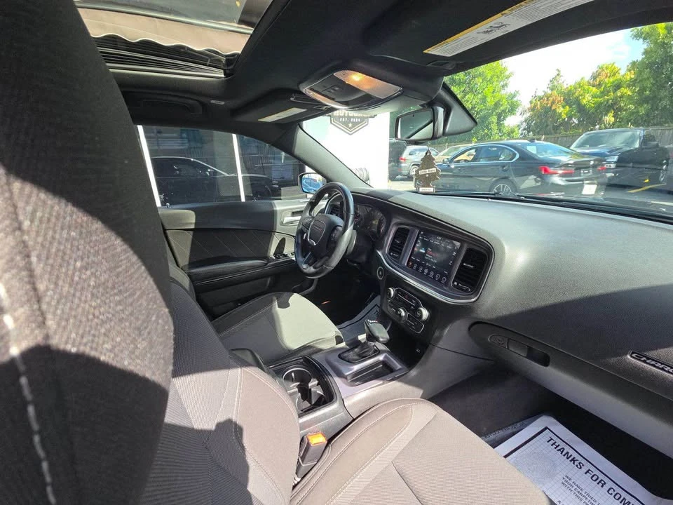 2017 Dodge Charger 7th Gen - Image 17 of 18