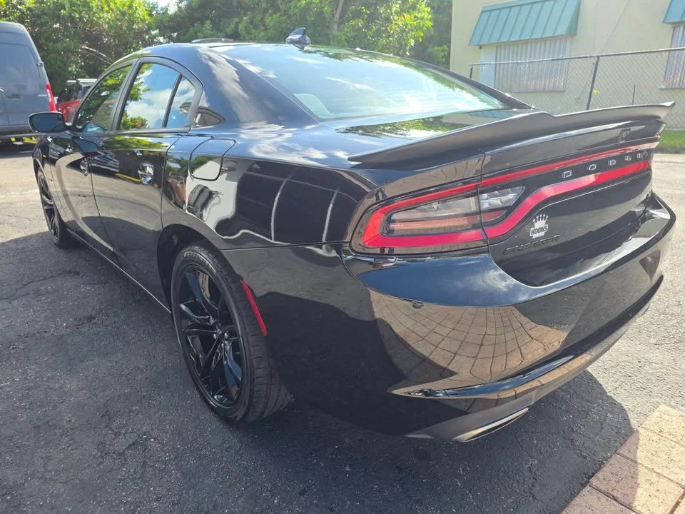 2017 Dodge Charger 7th Gen - Image 3 of 18