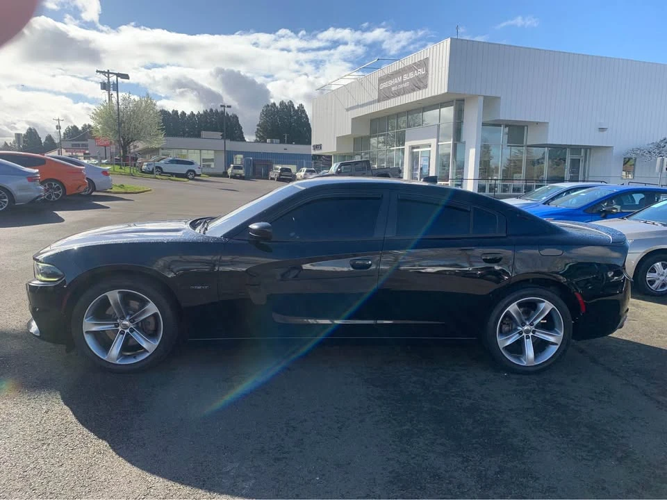 2017 Dodge Charger 7th Gen - Image 2 of 8
