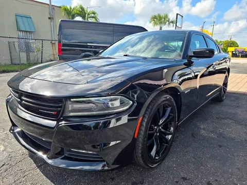 2017 Dodge Charger R/T Sedan 4D