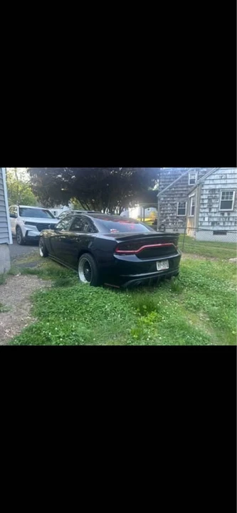 2017 Dodge Charger 7th Gen - Image 2 of 10
