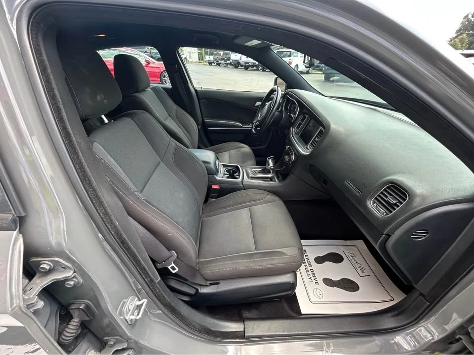 2017 Dodge Charger 7th Gen - Image 5 of 8