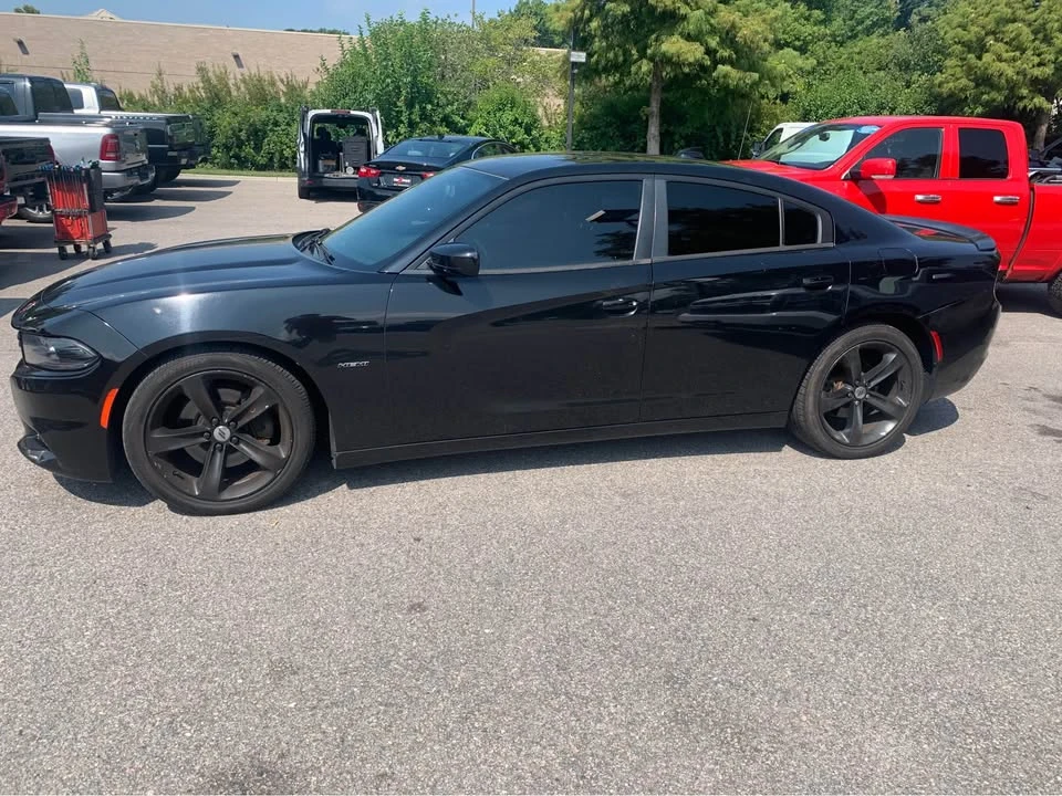 2017 Dodge Charger 7th Gen - Image 2 of 4