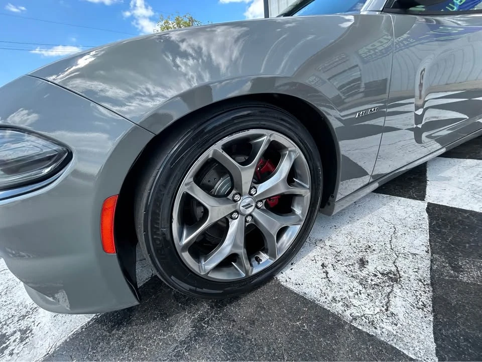 2017 Dodge Charger 7th Gen - Image 4 of 8