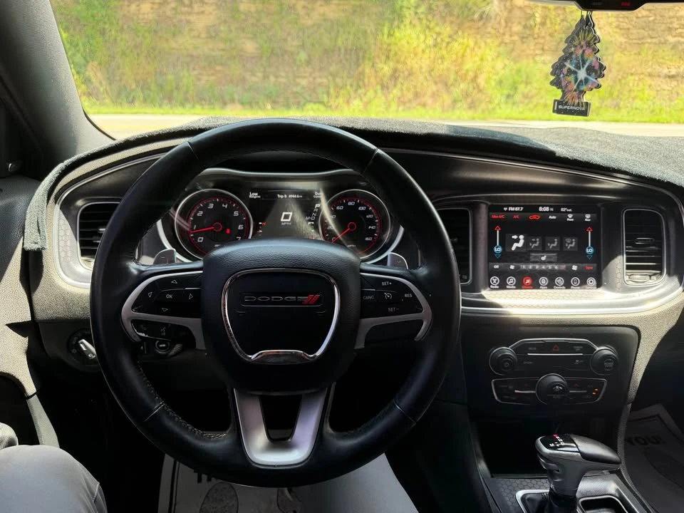 2017 Dodge Charger 7th Gen - Image 13 of 16